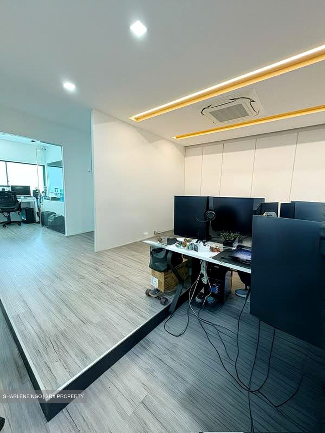 Unipet Building (D13), Office #535486611